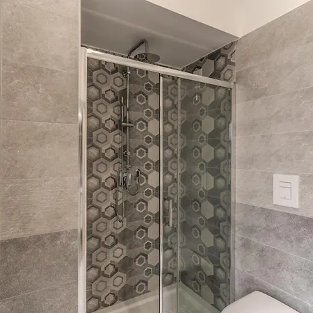 Pensión Just Like 3*