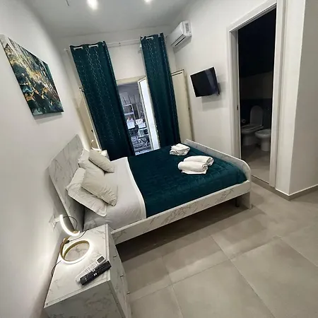 Just Like 게스트하우스 3*